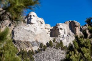 Black-Hills-tourism-1