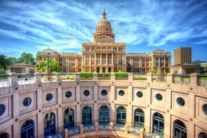texas-touted-as-top-business-destination-governor-abbott-celebrates-economic-milestones-and-googles