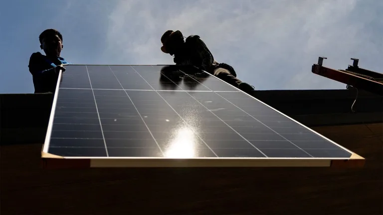 China's Clean Tech Exports Surge: A New Hope for Emission Reduction